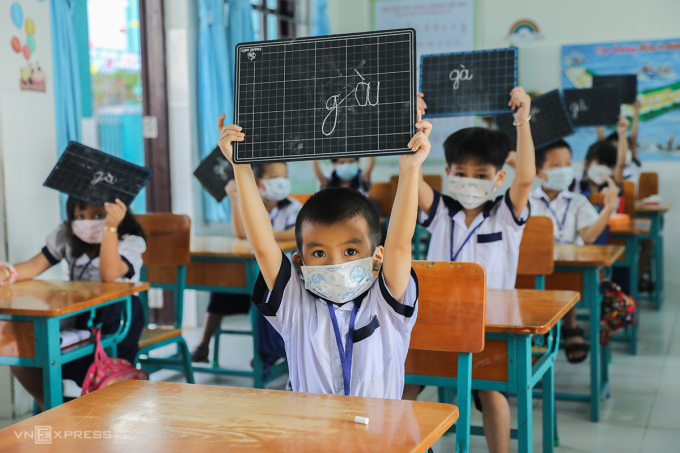 Tăng cường thực hiện các biện pháp phòng, chống dịch COVID-19 trong tổ chức dạy học trực tiếp tại các cơ sở giáo dục